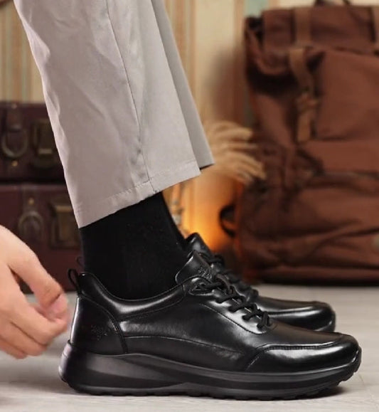 Black leather glossy casual shoes