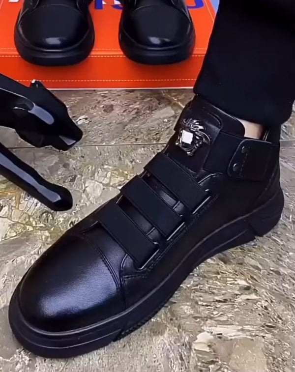 Black high-top shoelace-free casual shoes