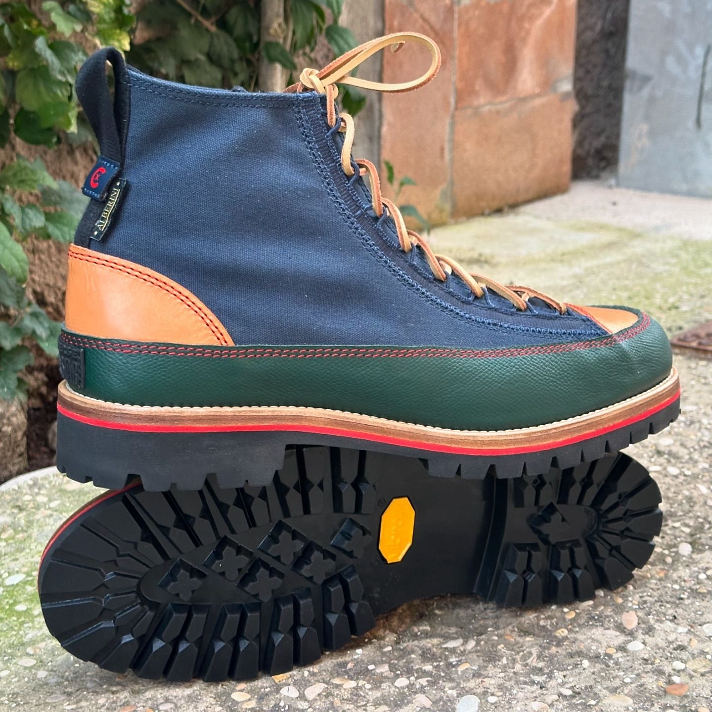 Autumn and winter hand-turned leather Martin boots