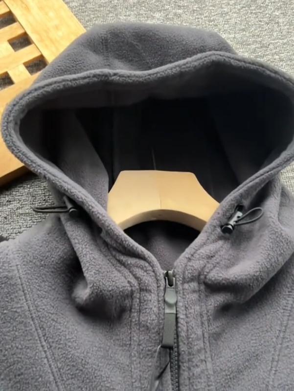 Men's polar fleece hooded sweater