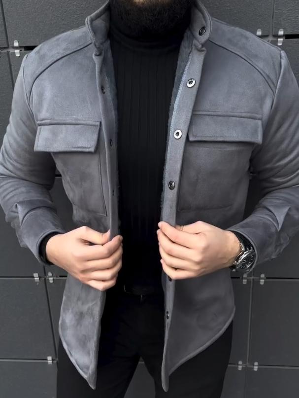 Casual men's single-breasted solid leather jacket with velvet lapels