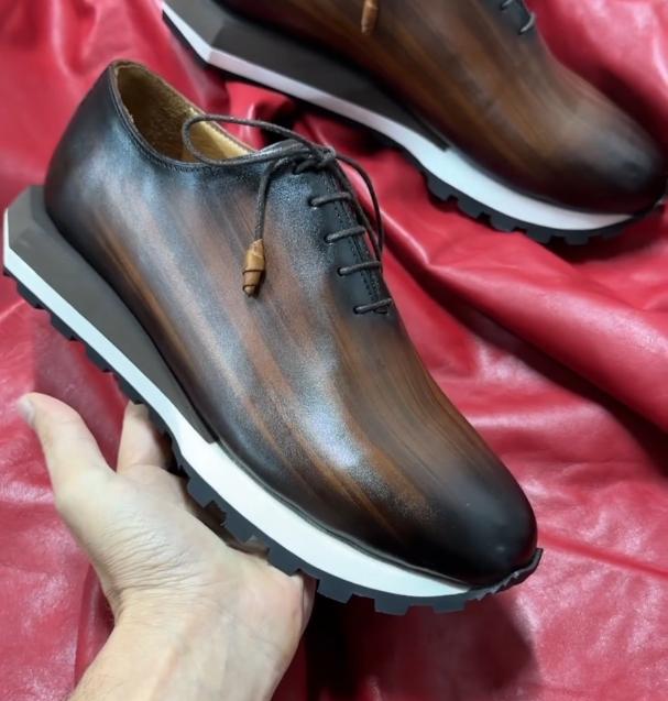 Men's hand-painted leather shoes