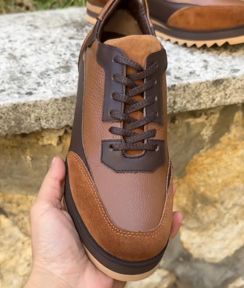 Dark brown leather stitching casual shoes