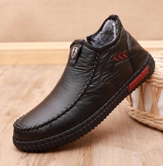 Soft-soled non-slip casual men's shoes