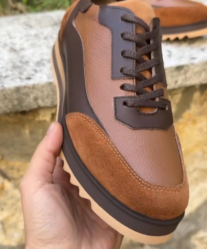 Dark brown leather stitching casual shoes