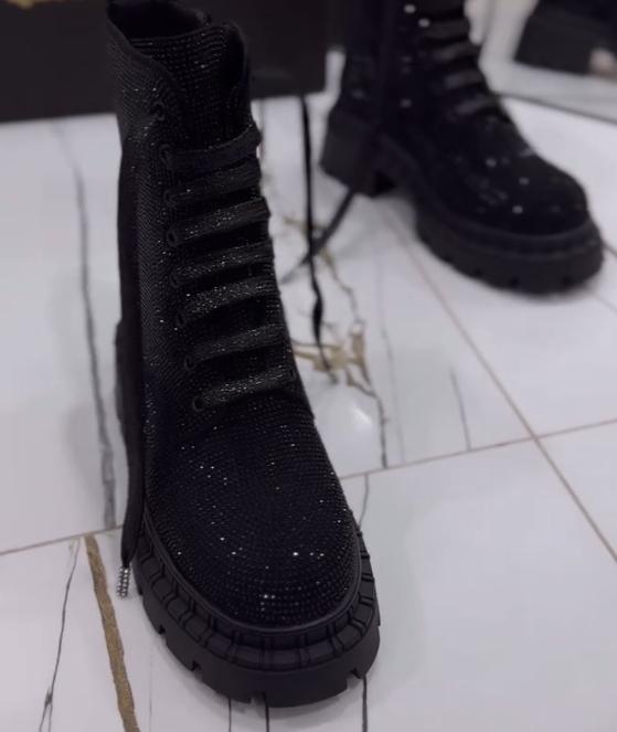 Women's black shiny booties