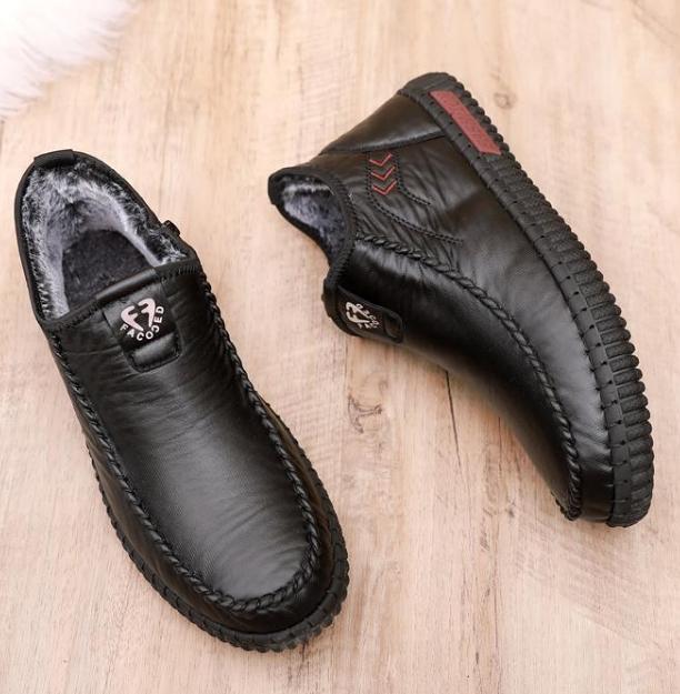 Soft-soled non-slip casual men's shoes